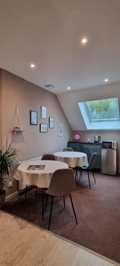 Au Nid Des Champs, Agreable Chambre D'Hotes, Proche De Chartres Dammarie  Luaran gambar